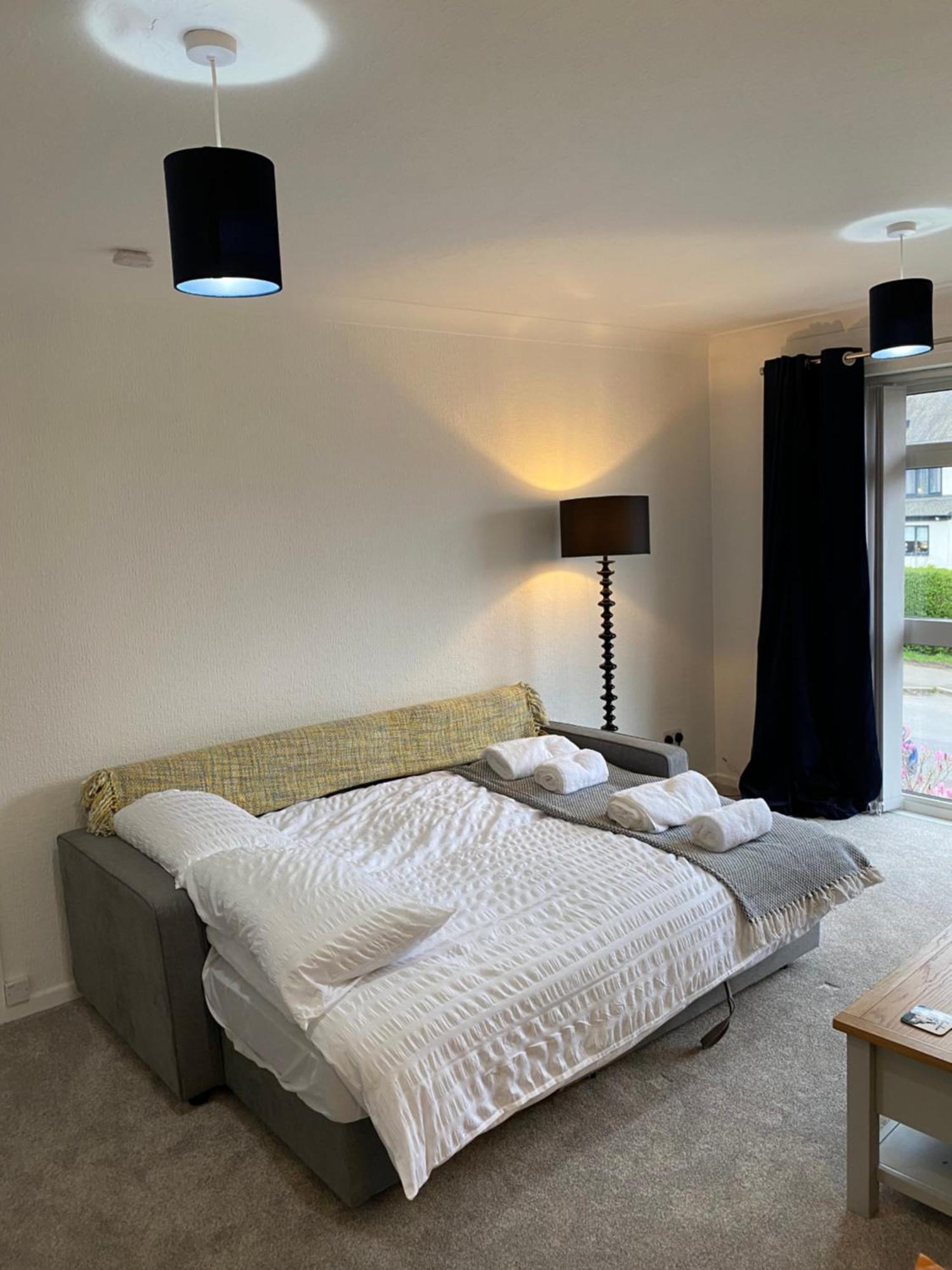Apartment Spacious 2 Bed Village Flat Sleeps 4/6 Nottingham